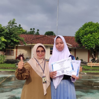 Sinta Alya Nurfasya  Peraih Medali Perunggu  Olimpiade Sains Jawa Barat Tahun 2025