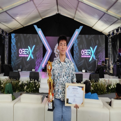 MUHAMAD IQBAL FIRDAUS,  Juara 3 Lomba Da’I Virtual Tingkat Nasional